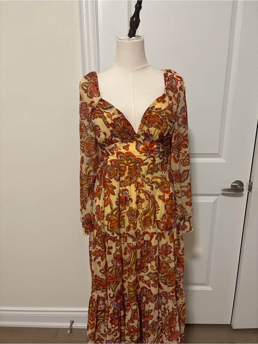 Nicole Miller New York Paisley Floral Long Sleeve Midi/Maxi Dress – Size M - Picture 3 of 8